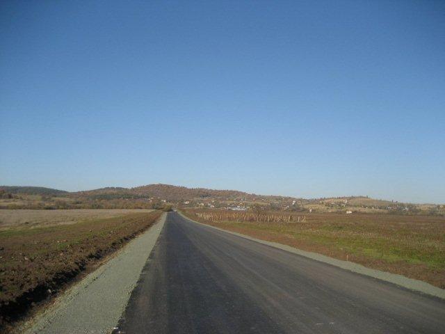 New road constructed during 2009 to the Villa Zone, Izvorishte.